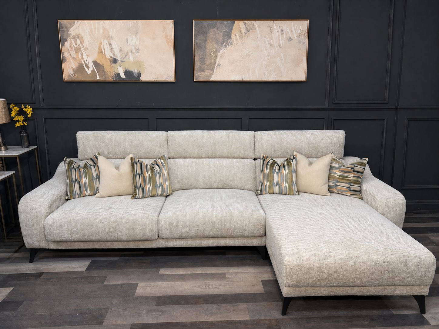 Nomi Chaise Sofa with Slider by Grafu Baldi