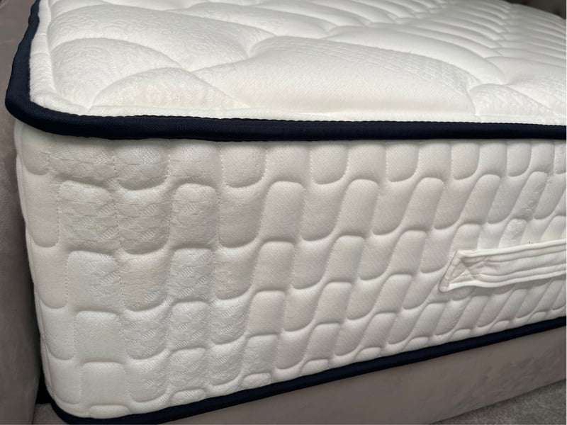 Lunar Baronet Mattress
