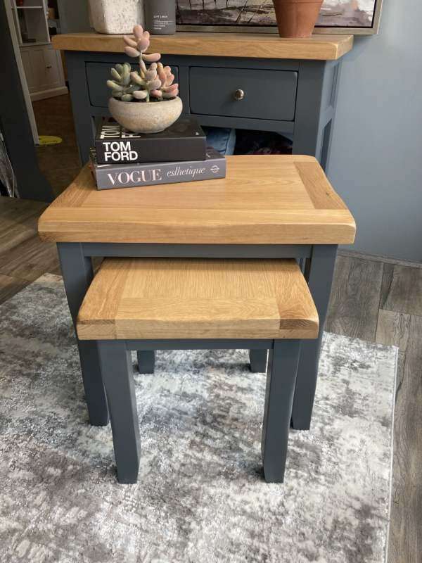 Sussex Nest of Tables