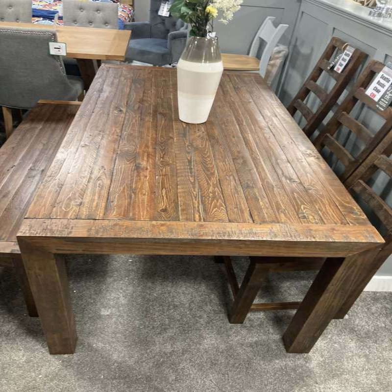 Seattle Dining Table