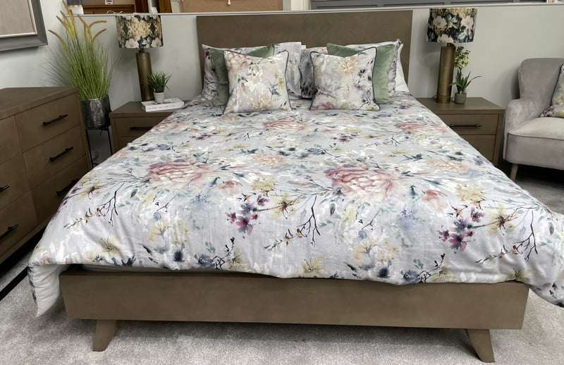 April Double 4'6'' Bedframe