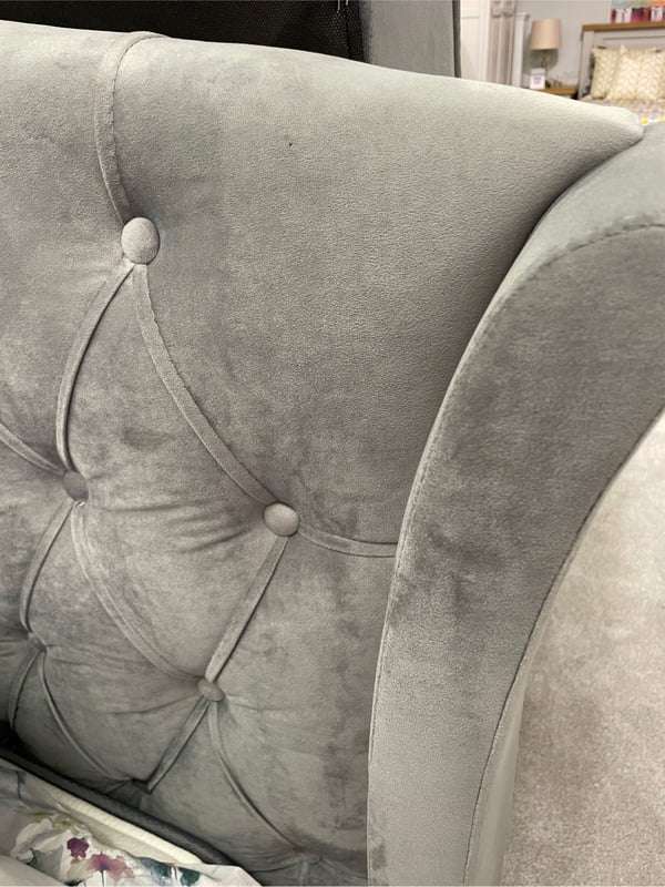 Isabella 4’6’’ Double Bedframe