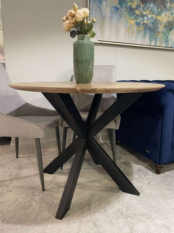 Oasis Round Dining Table
