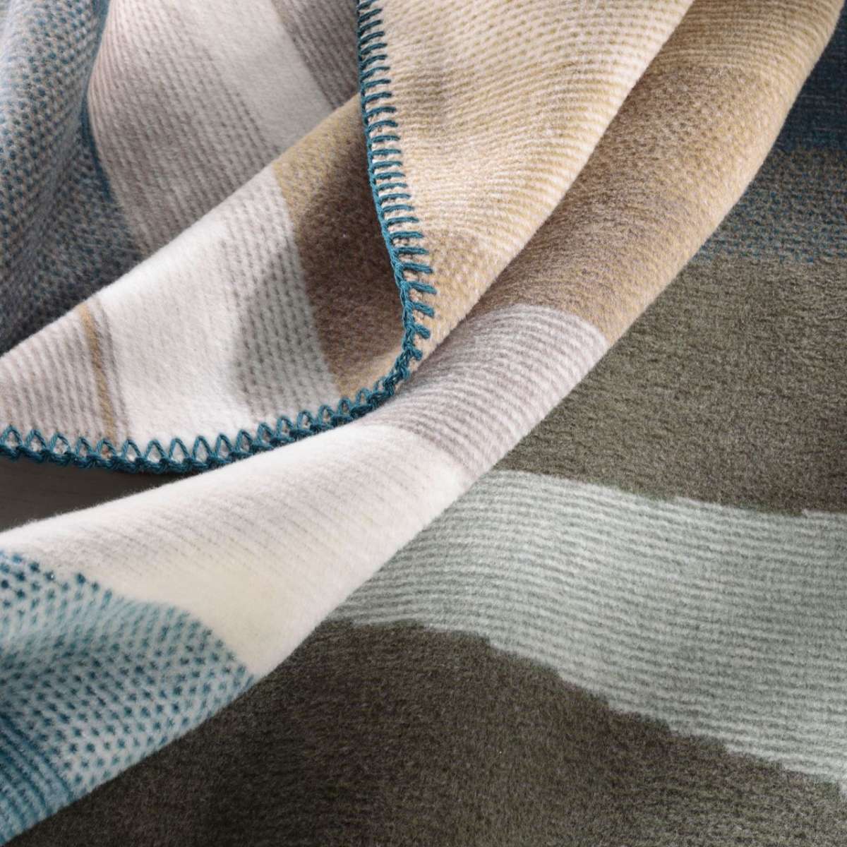 Biederlack Iceland Horizon Throw 150x200cm