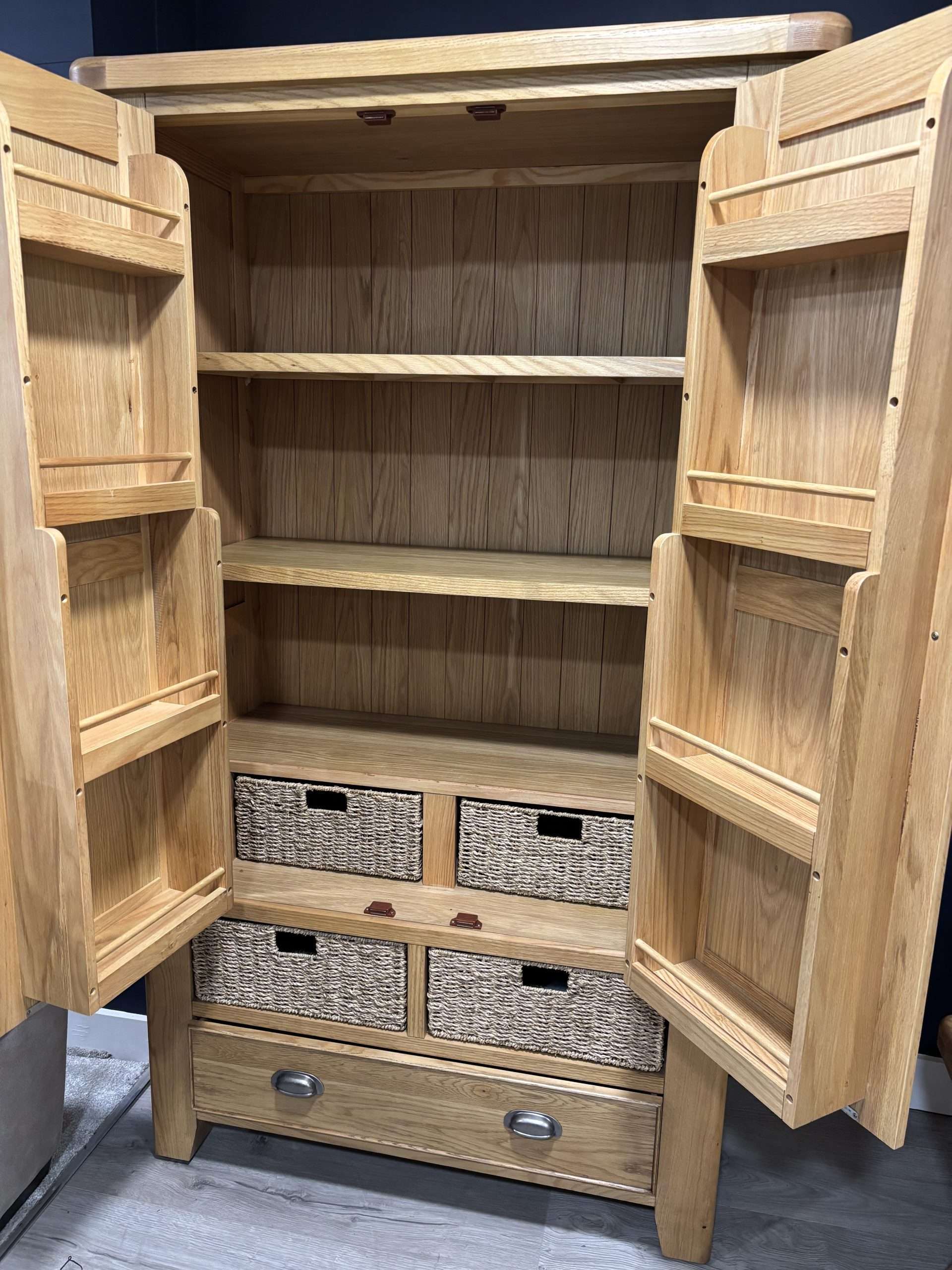 Hamilton Kitchen Larder