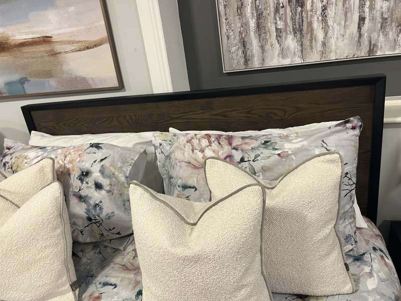 Belita 4'6'' Double Bedframe