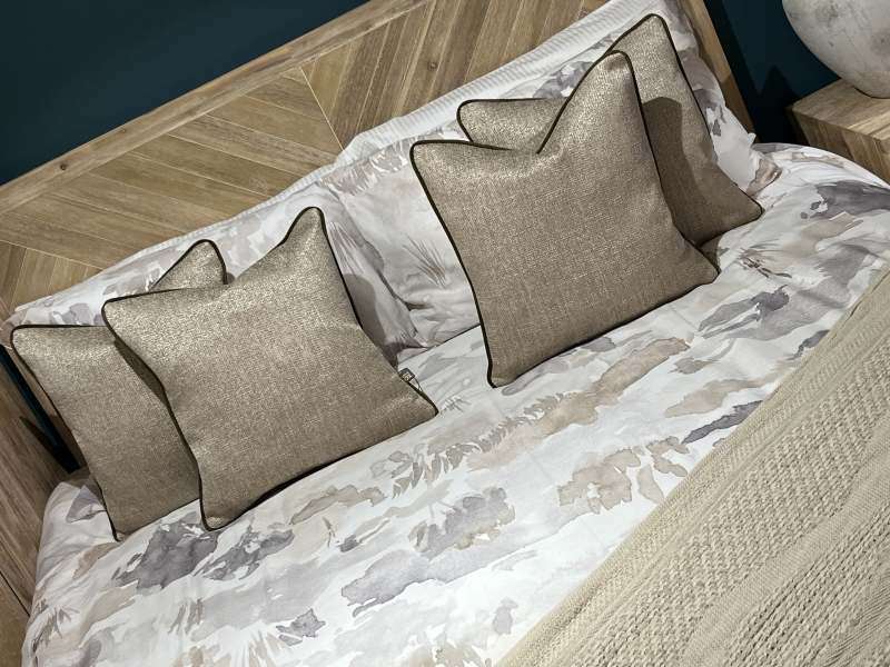 Apollo 6' Superking Bedframe