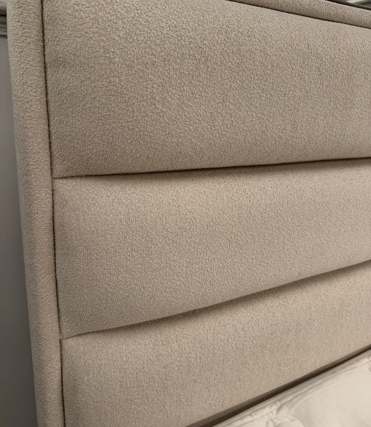 Moon 6ft Superking Ottoman Bedframe Cream