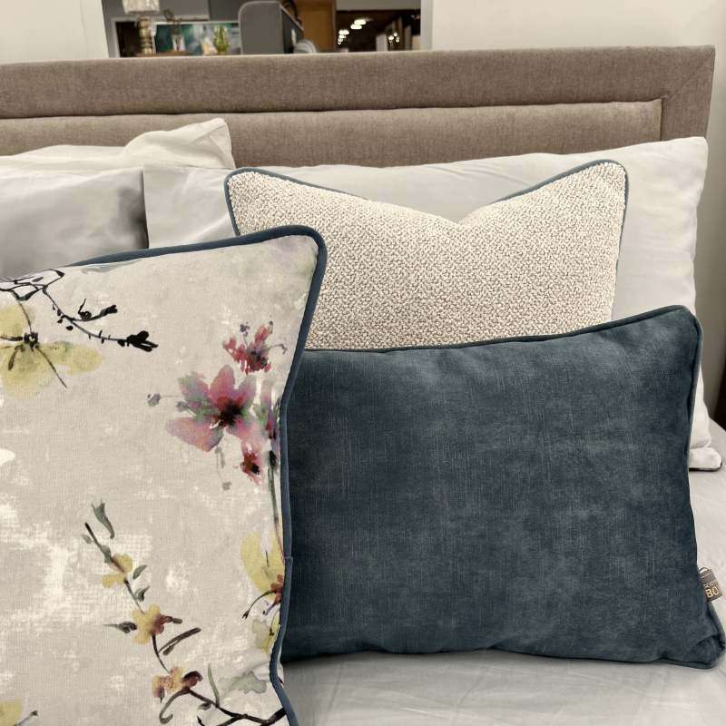 Picasso 5' King Fabric Bedframe