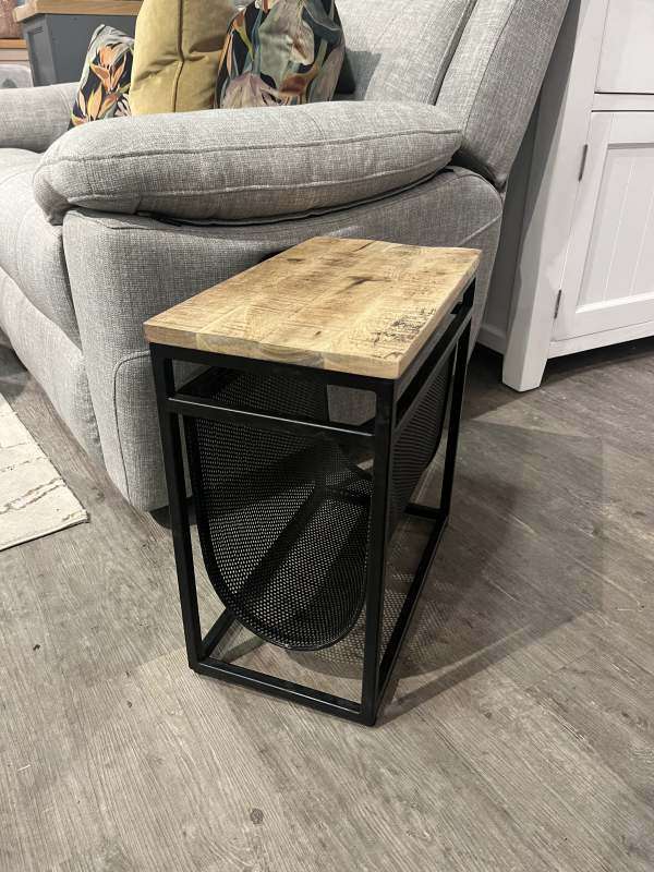 Magazine Holder