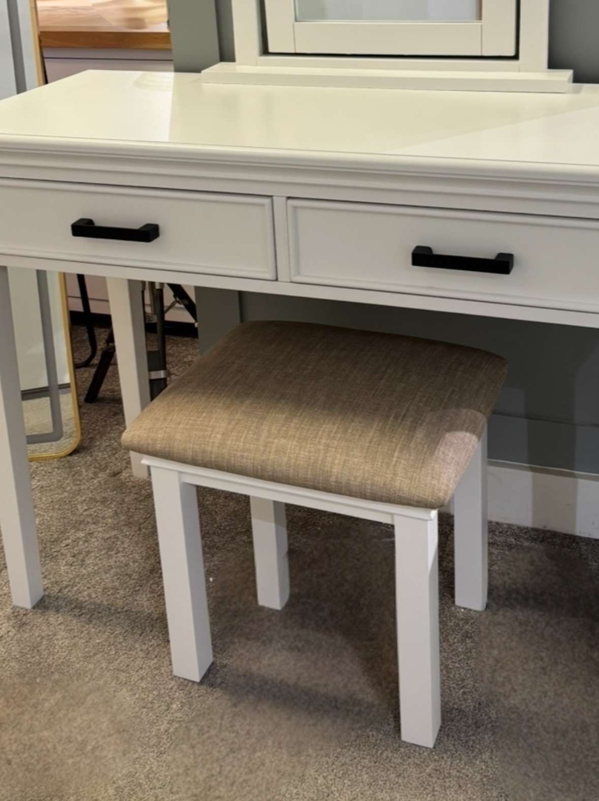 Hampton Dressing Table