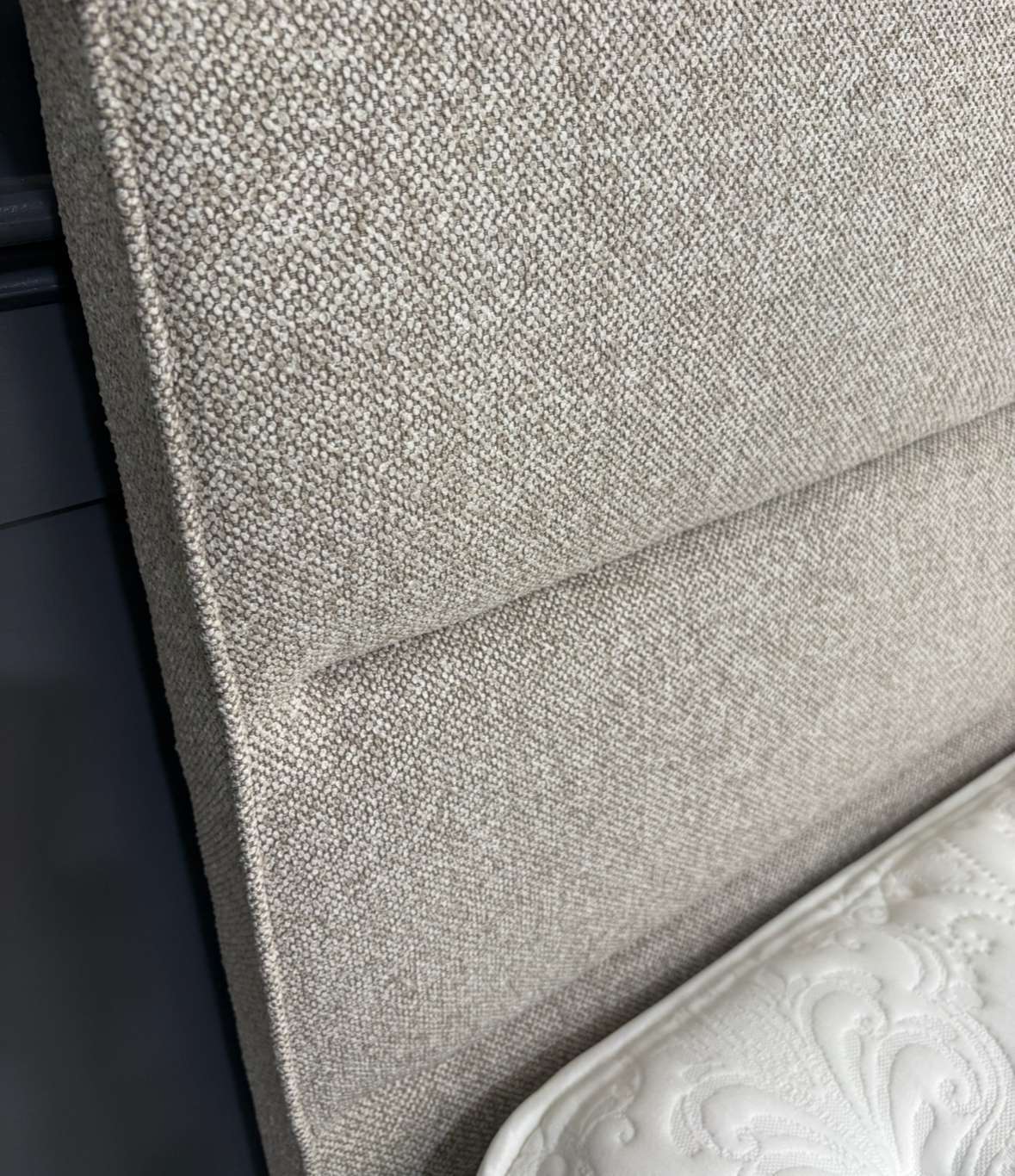 Cobble 4ft 6 Bedframe