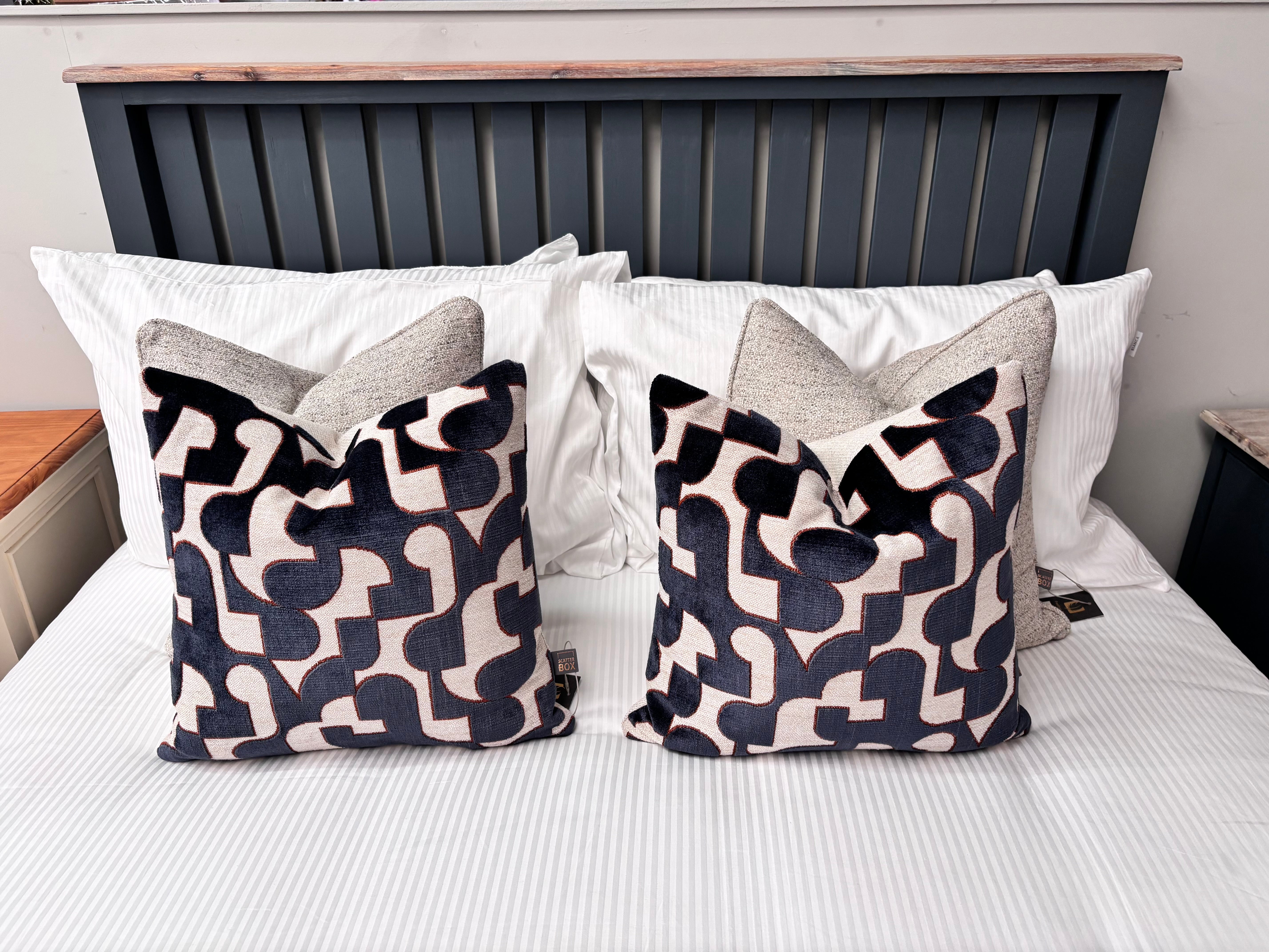 Maldron Midnight Grey 5ft King Bedframe