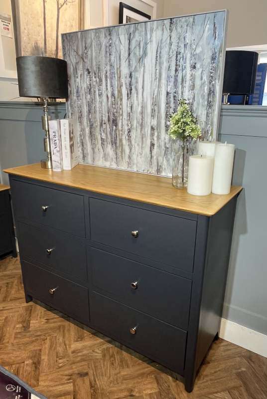 Thames Navy Wide Chest