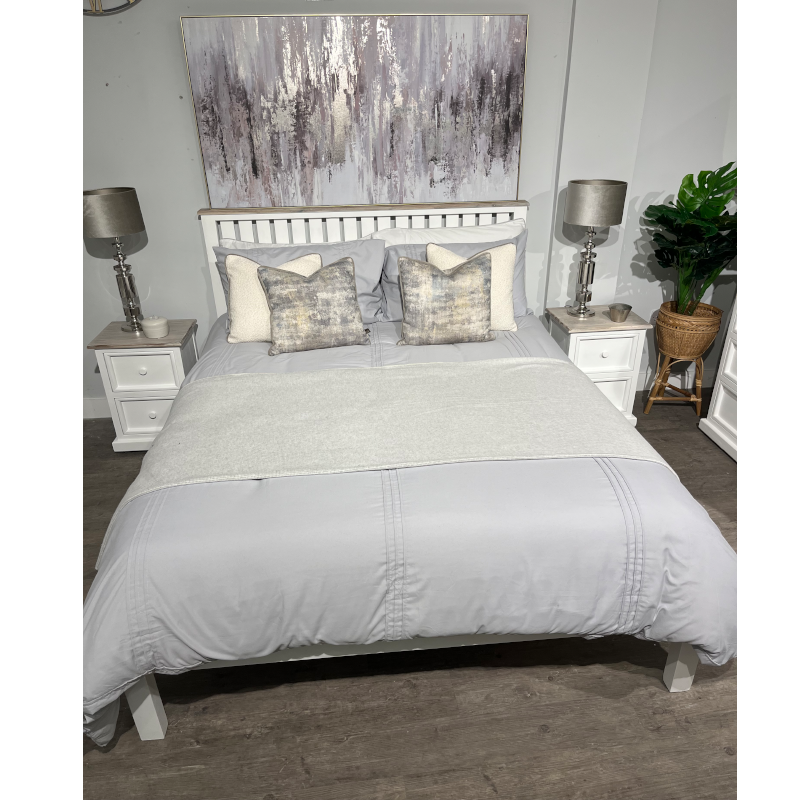 Maldron 4ft6 Double Bedframe