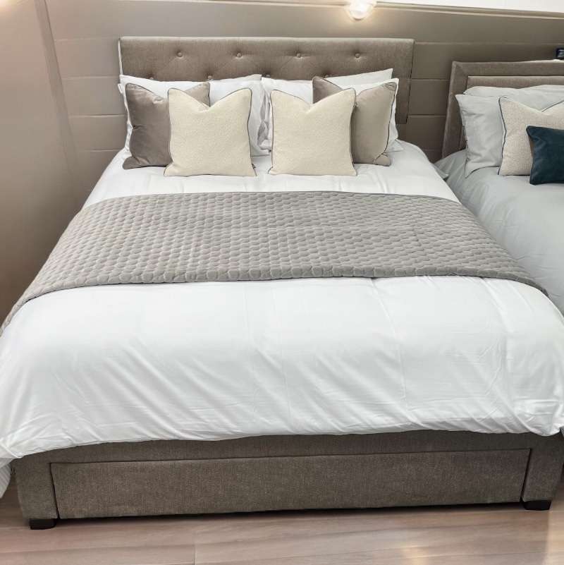 Monet 5′ King Taupe Bedframe