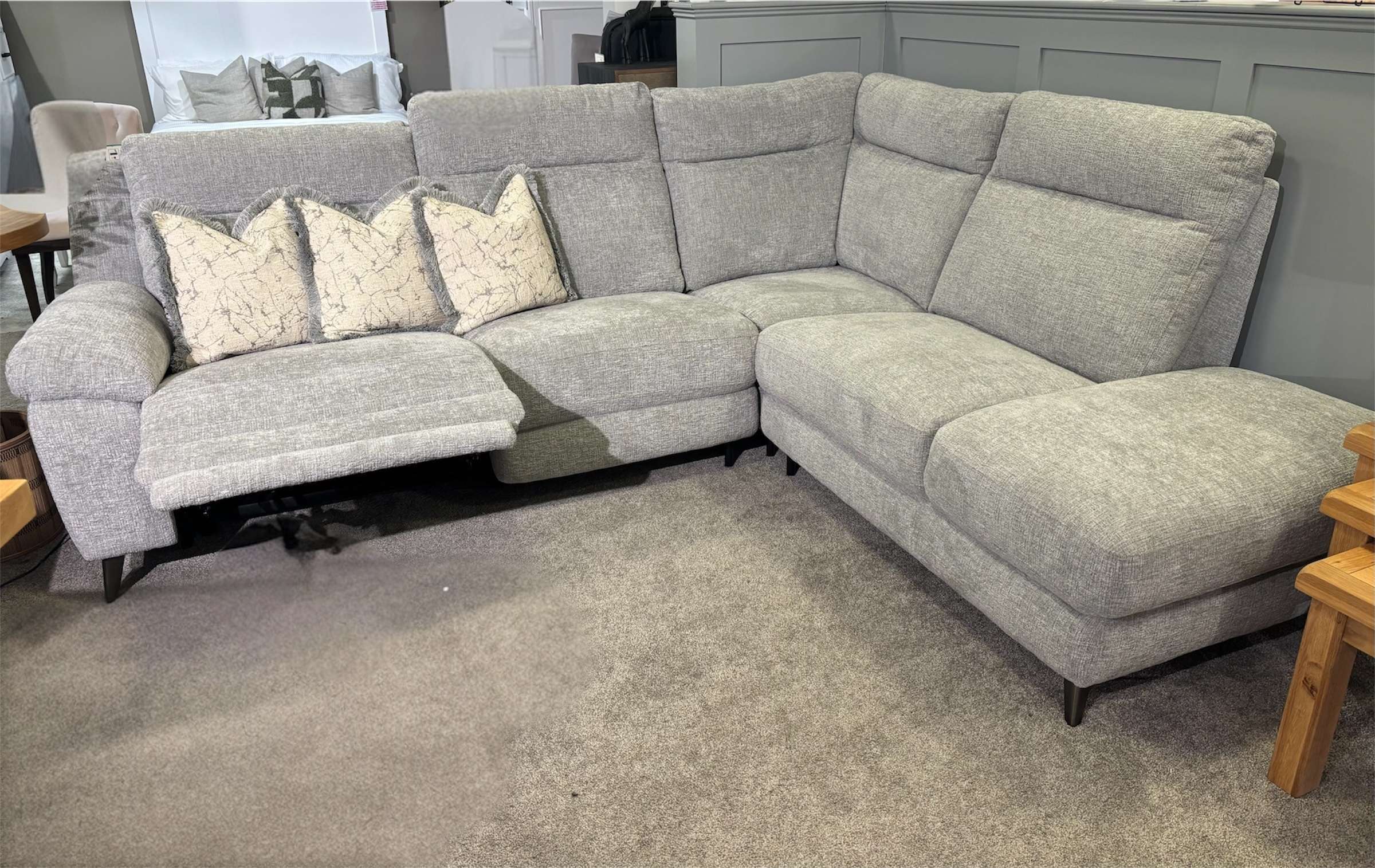 Radiant Right Hand Facing Recliner Sofa