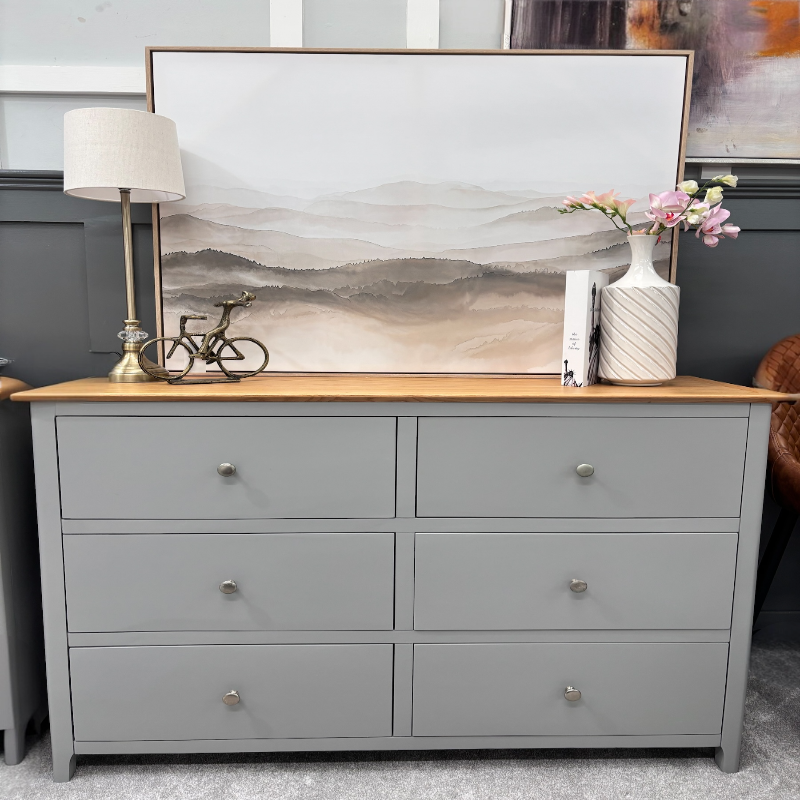 Thames Grey Wide Chest