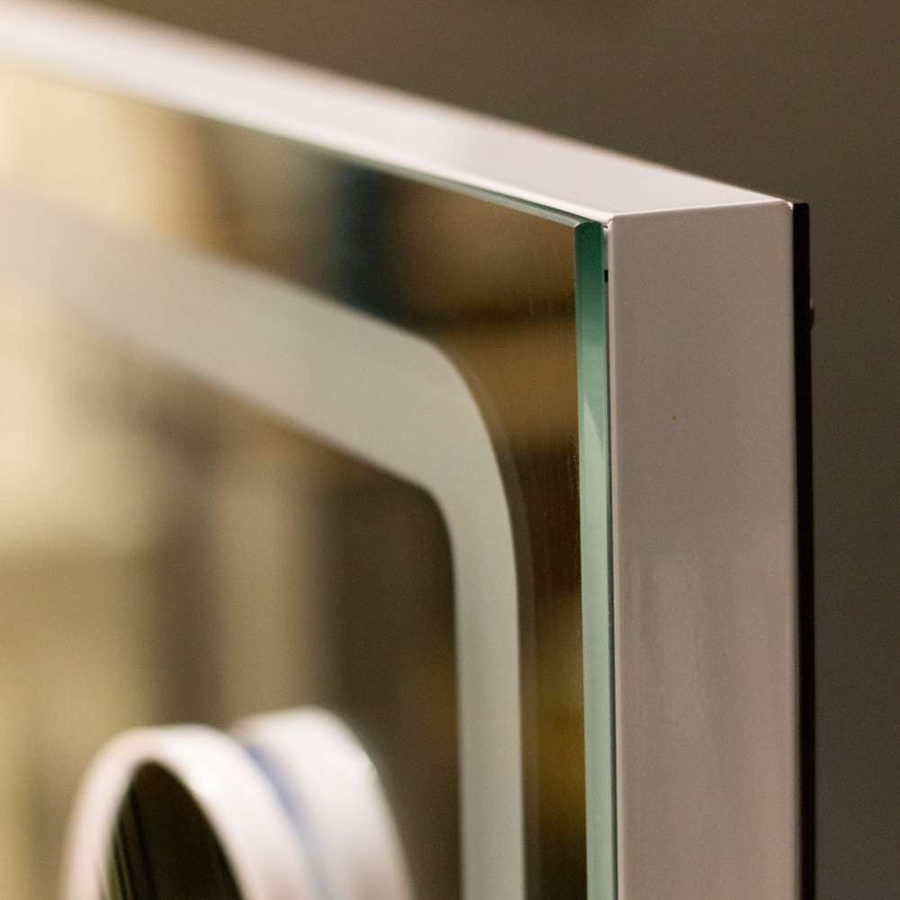 Hollywood Vanity White Mirror 48 x 56cm