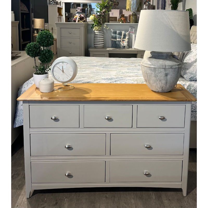 Lagan Wide Chest of Drawers Grey/Oak