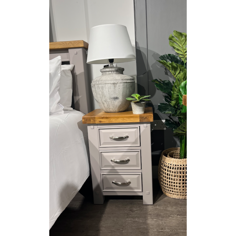 Windsor Bedside Locker