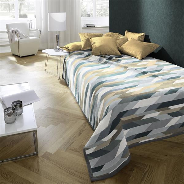 Scandi Diamond Biederlach Throw