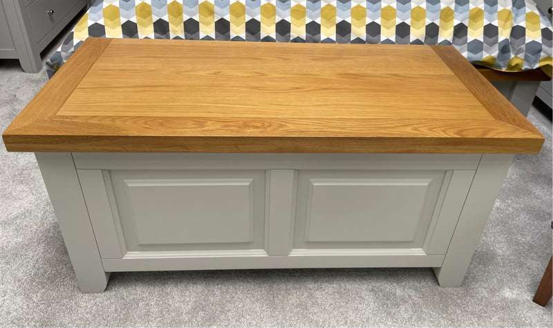 Felixstowe Blanket Box