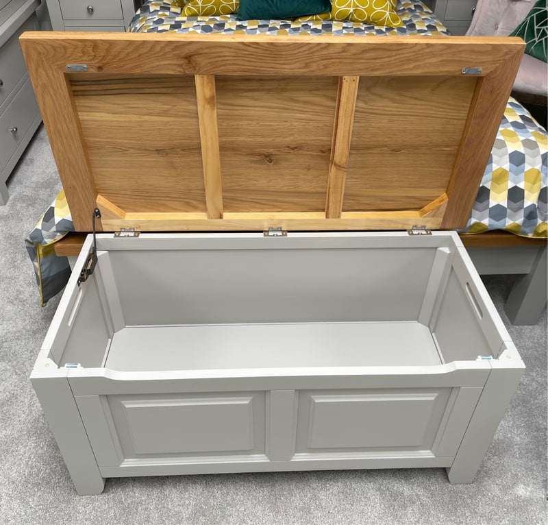 Felixstowe Blanket Box