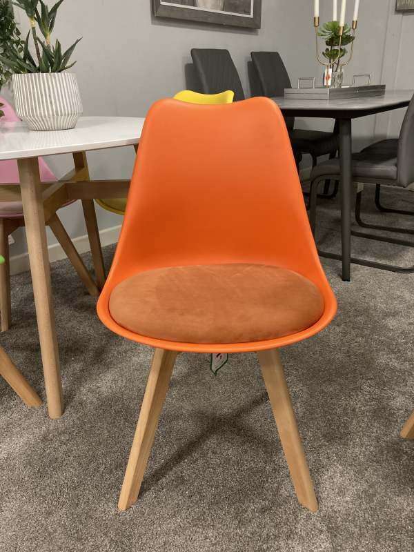 Eames Dining Chair