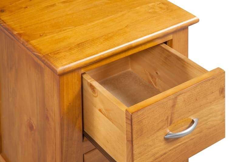 Linda Bedroom Locker