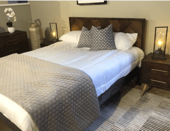 Bergen 5' King Bedframe