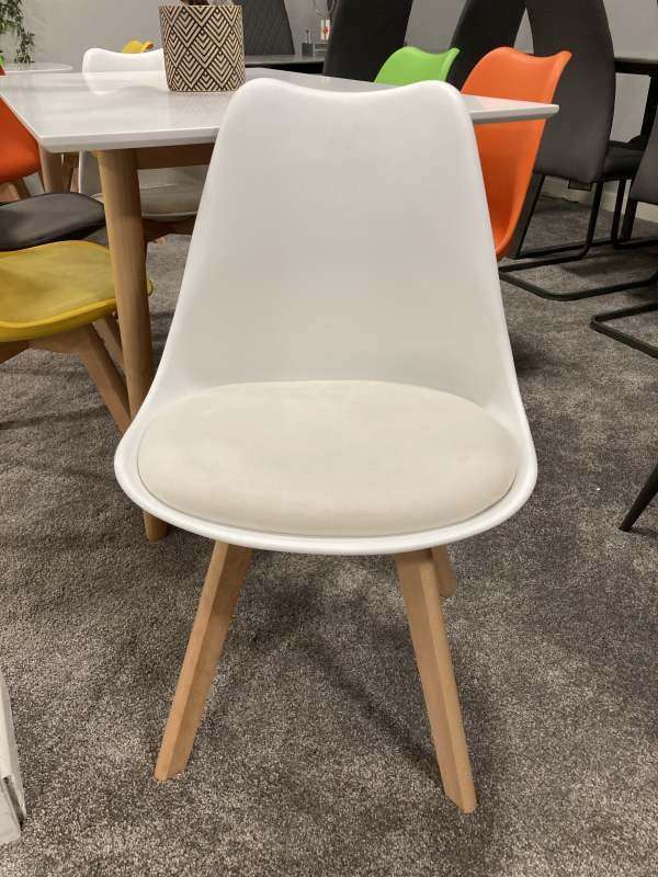 Eames Dining Chair