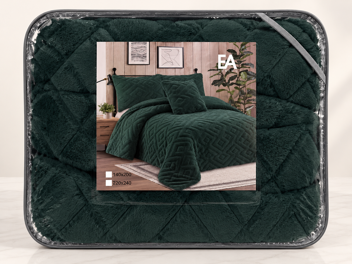 Forest Green Rabbit Fur Throw 140 x 220cm