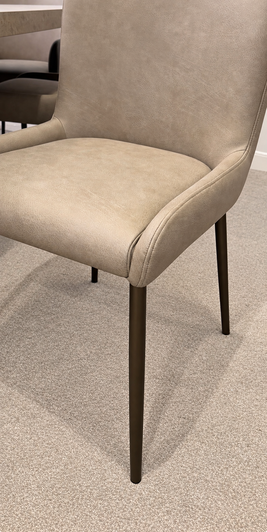 Lyra Dining Chair