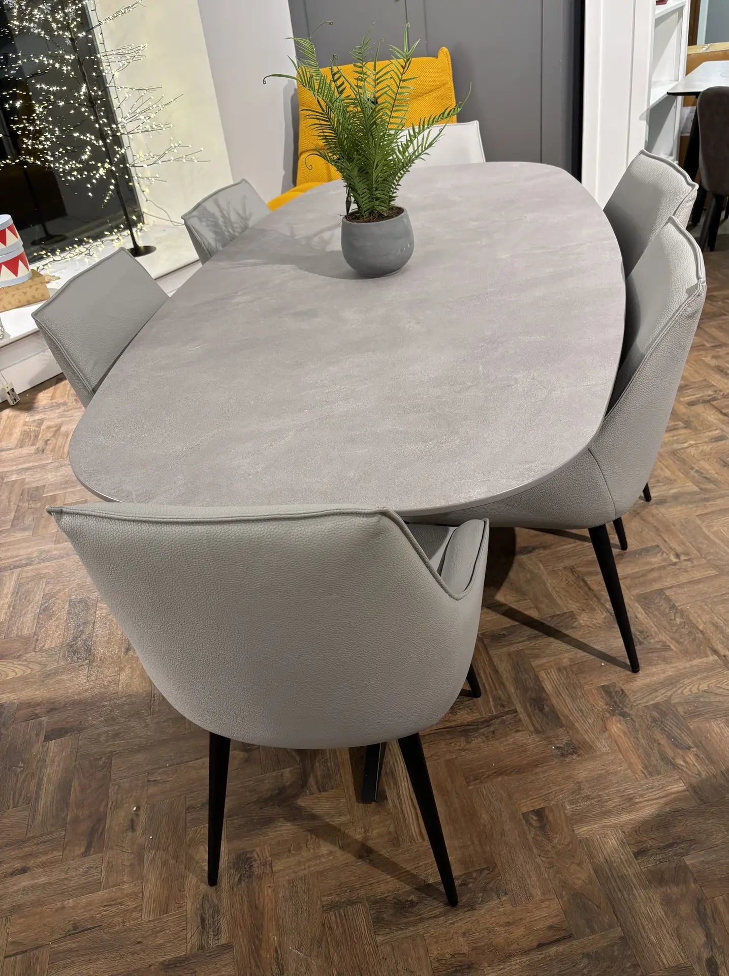 Alicante Dining Table & 6 Dining Chairs