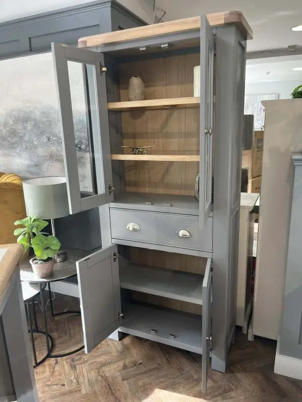 Cotswold Glass Display Unit with Lighting