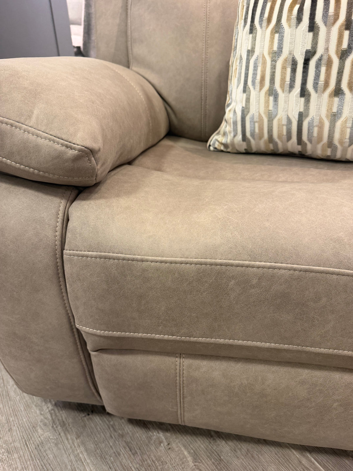 Ella 1 Seater Recliner Mushroom