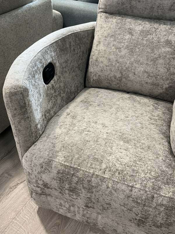 Jupiter Swivel Recliner