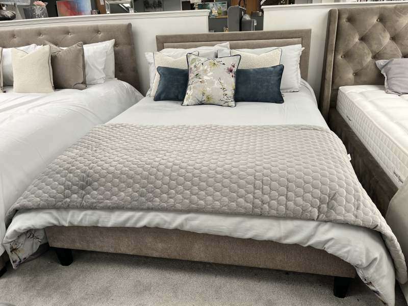 Picasso 5' King Fabric Bedframe