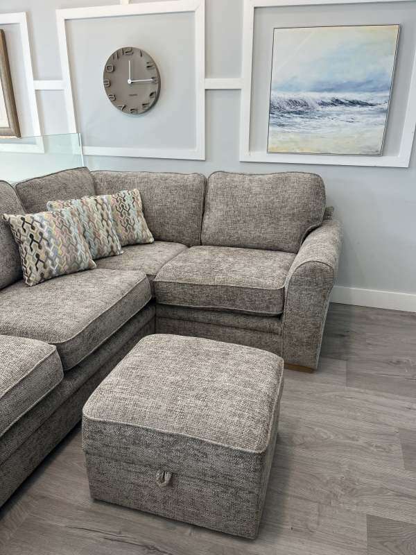 Elisa Right Facing Corner Sofa