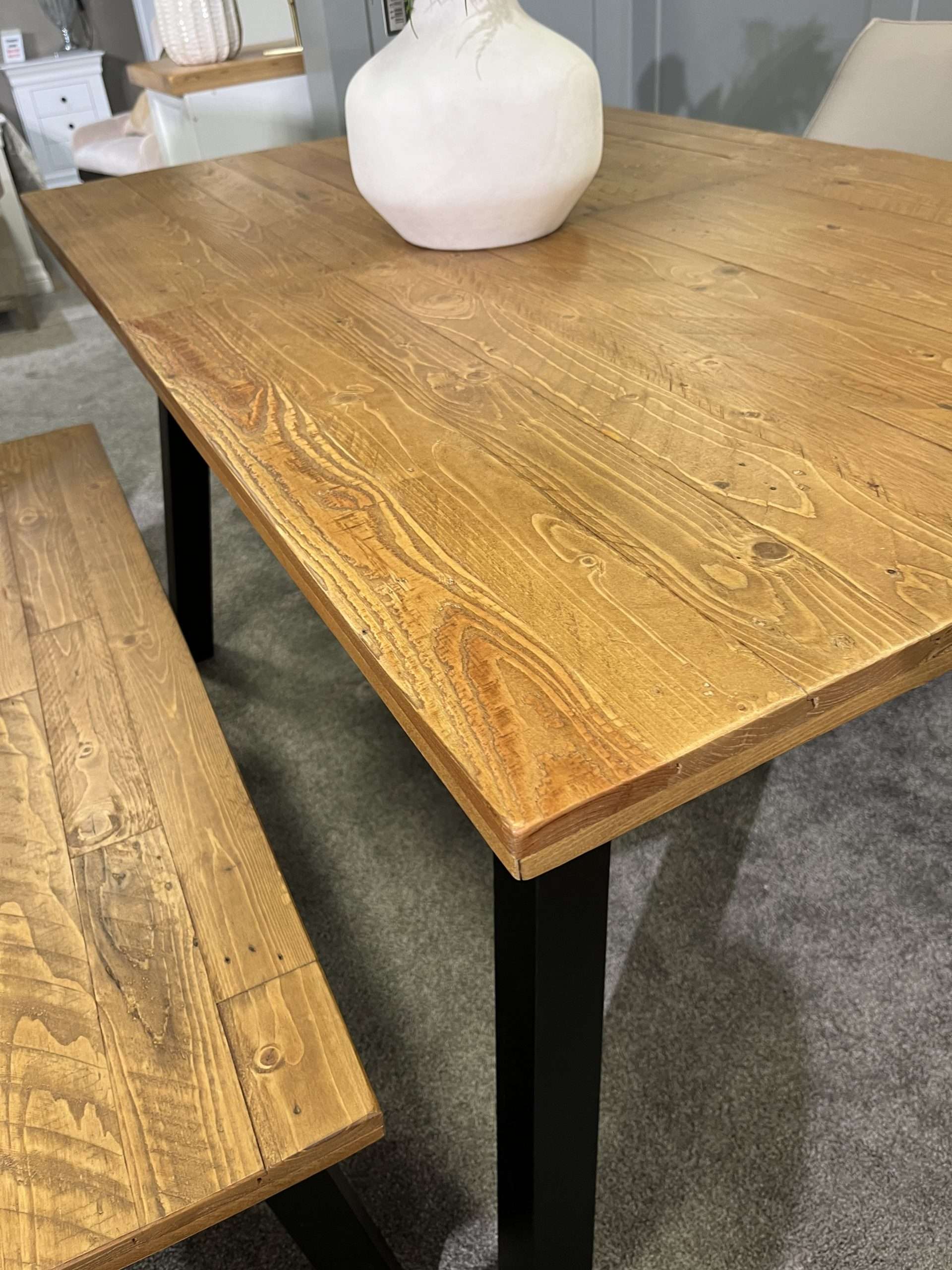 Rusticia Oak Extending Dining Table, Bench & 2 Setter Chairs