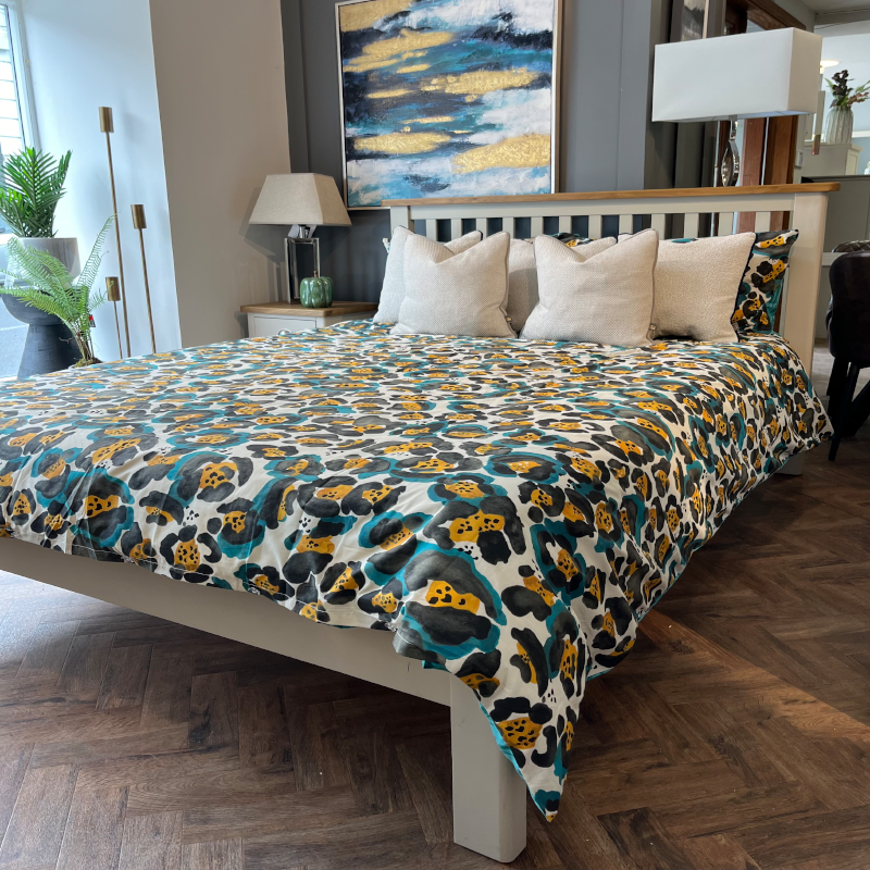 Newport 5' King Bedframe