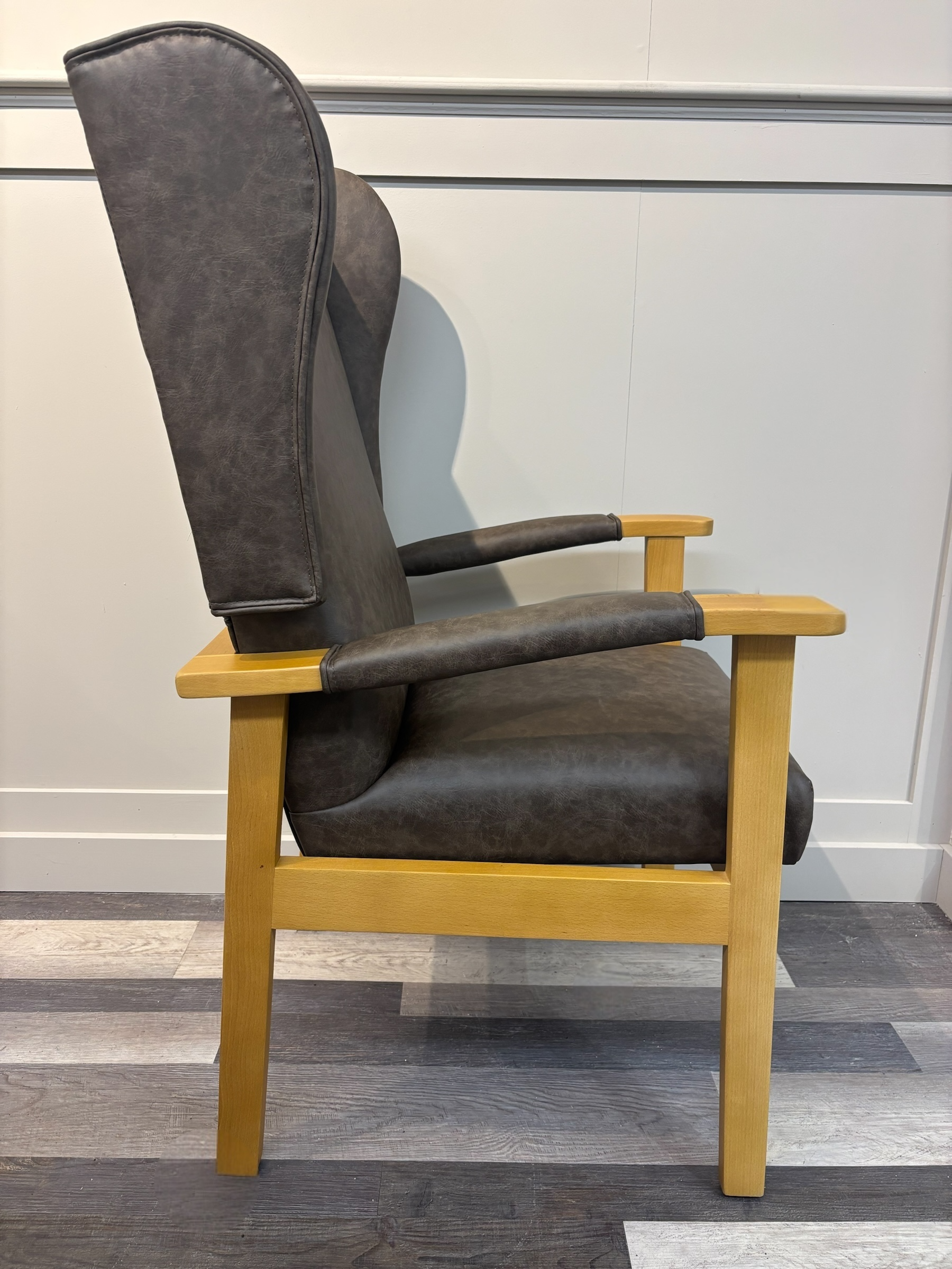 Berlin Orthopedic Chair