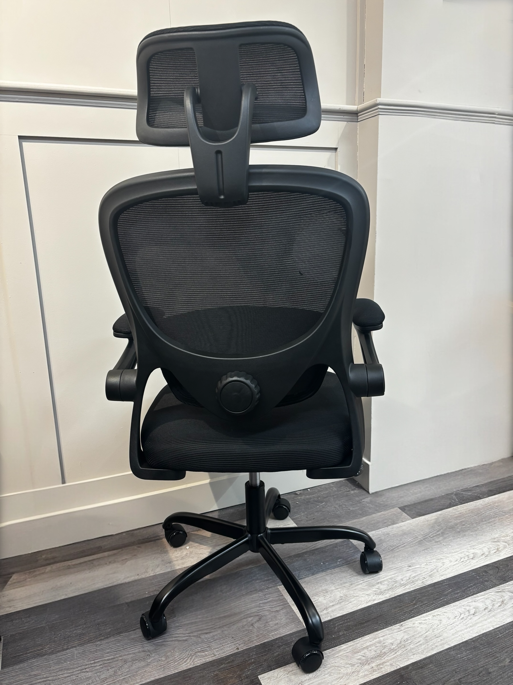 Pro Gaming/Office Chair in Black