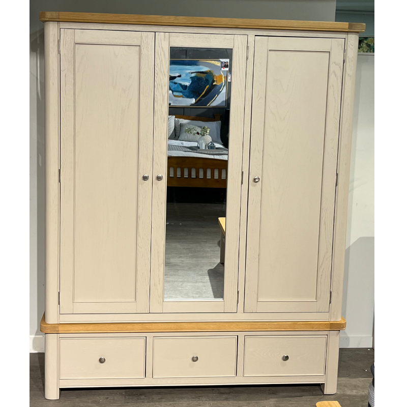 Vienna 3 Door Wardrobe