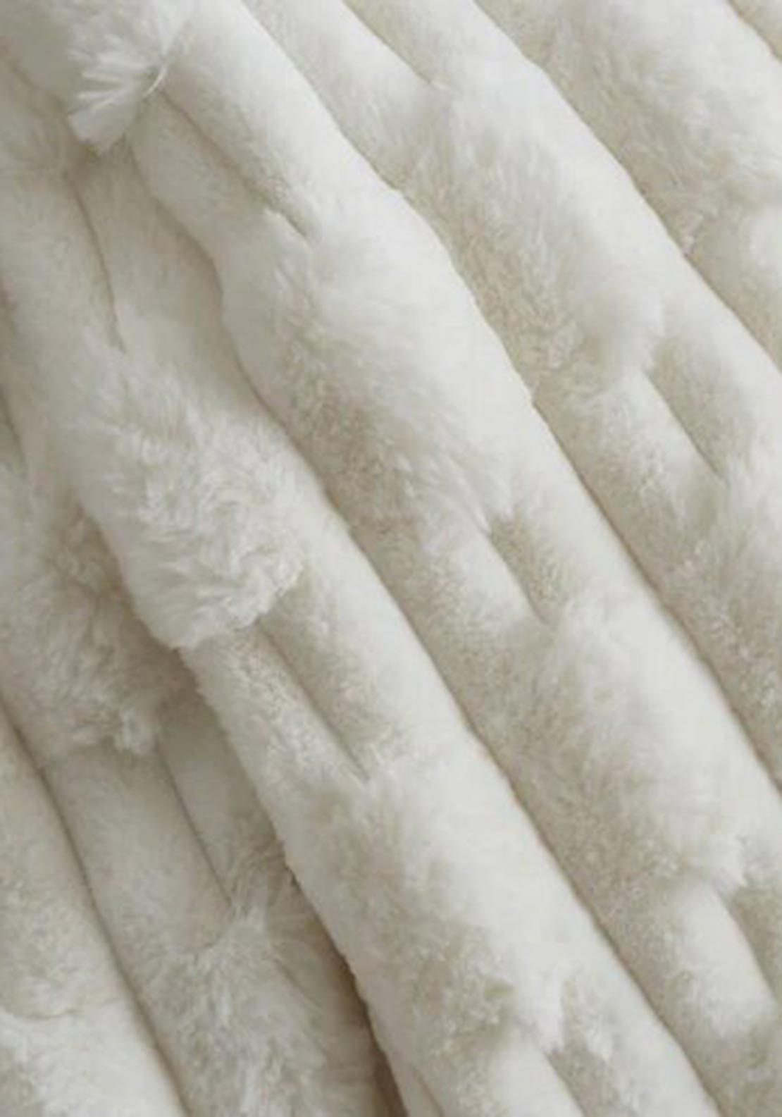 Bianca Carved Faux Fur Cosy Throw in Cream