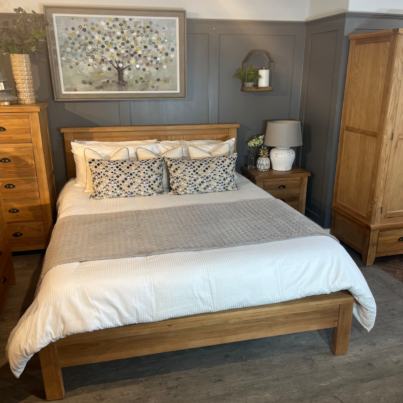 Canterbury 4ft 6 Double Bedframe