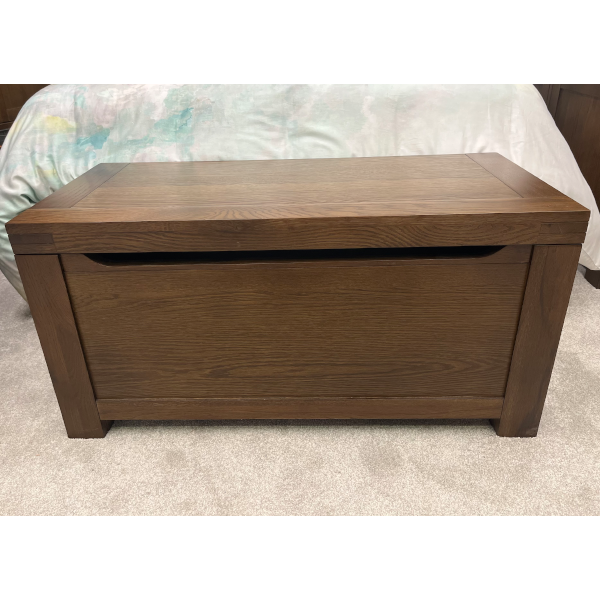 Oslo Blanket Box