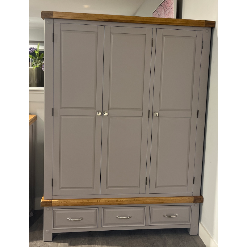 Windsor Wardrobe